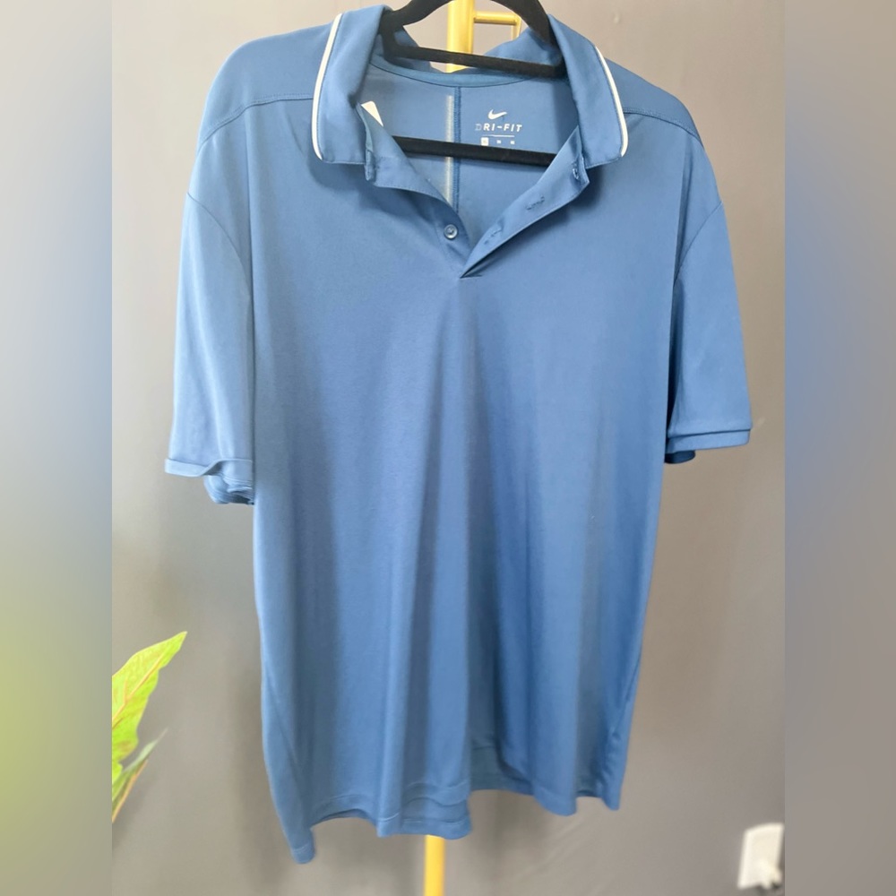 Nike dri fit golf